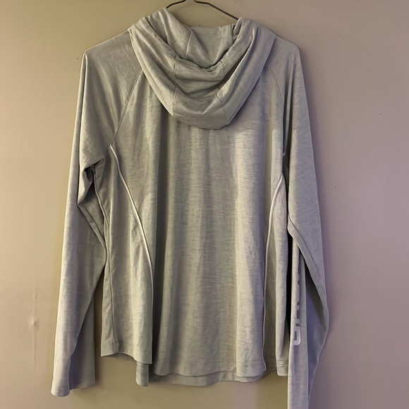 UNDER ARMOUR HOODIE - Picture 3 of 3